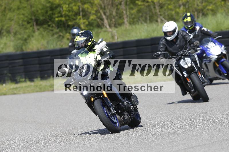 /Archiv-2025/09 22.04.2025 Cornu Master School ADR/gruen-vert/26